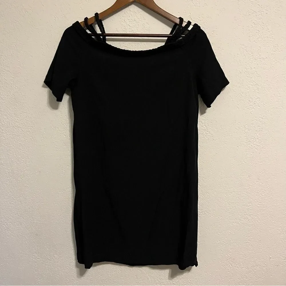Nikkie Black Off the Shoulder European Designer Dress